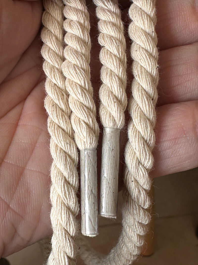 [width 0.8] beige twist rope