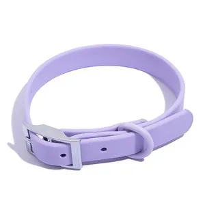 Wasserdichtes mehrfarbiges, hochwertiges, verstellbares Halsband für Haustiere Cat Dog PVC Laminiertes Halsband