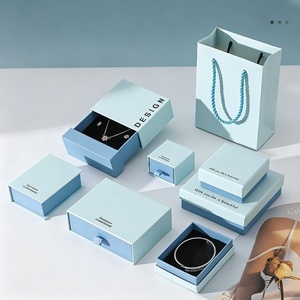 Lot de boîtes d'emballage carrées bleues texturées pour bijoux avec éponge pour bagues, boucles d'oreilles, bracelets et colliers - Product Image 3