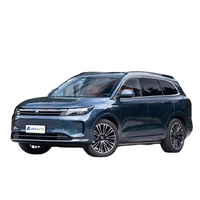 2024 AITO M7 SUV luxe électrique quatre roues motrices transmission automatique R20 pneus sièges en cuir virage à gauche foncé Euro 6 Standard