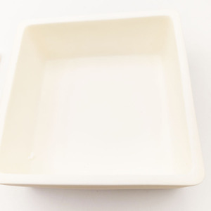Crisol Cuadrado de Corindón de Alúmina de Alta Pureza 99% para Análisis Térmico 120 x 120 x 50 mm - Product Image 3