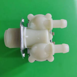 Válvula Solenoide de Nylon de Doble Núcleo, Una Entrada y Dos Salidas, Seis Puntos en Paralelo para Baja o Cero Presión de Agua - Product Image 4