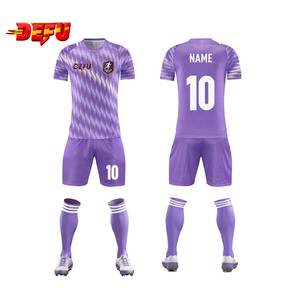 Uniformes de Fútbol Personalizados ODM con Nombre Impreso, Conjuntos de <span class=keywords><strong>Camiseta</strong></span> y Pantalones Cortos Unisex, Versión de <span class=keywords><strong>Jugador</strong></span> de Alta Calidad, Poliéster Ligero de Secado Rápido - Product Image 1