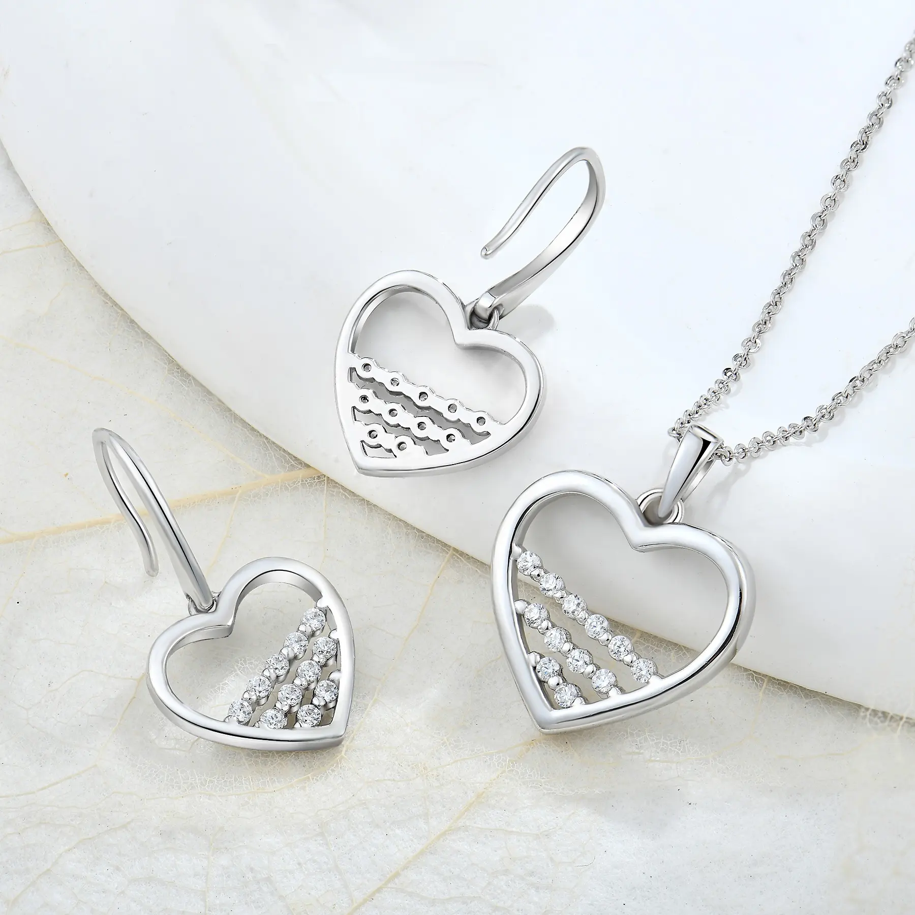 Custom Oem China Wholesale Women Heart Pendants Earrings Luxury Zirconia Jewelry Set High Quality 925 Silver Sets