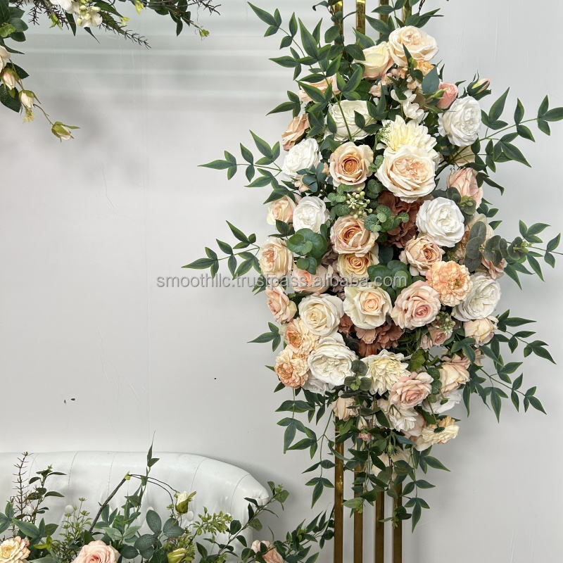 รองเท้าวิ่งลายดอกไม้