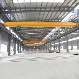 כלי בנייה וציוד במנוף תקורה יחיד - Product Image 1