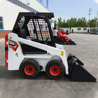Mini-chargeuse compacte sur chenilles avec broyeur forestier, moteur diesel, chargeuse multifonctionnelle