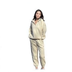 Survêtement crème pour femme, coupe ample, demi-zip, couleur unie, avec poches latérales et taille élastique, idéal pour l'automne - Product Image 1