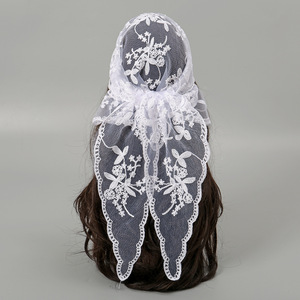 Voile de mariée européen <span class=keywords><strong>et</strong></span> américain en dentelle florale appliquée, foulard triangulaire, nouvelle collection printemps/été, couleur unie noir <span class=keywords><strong>et</strong></span> blanc - Product Image 2