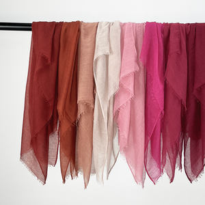 Pañuelo Hijab de Poliéster Transparente Borgoña al por Mayor, Ligero y Sólido con Borde Crudo para Mujer, Chal Modesto de Moda - Product Image 3