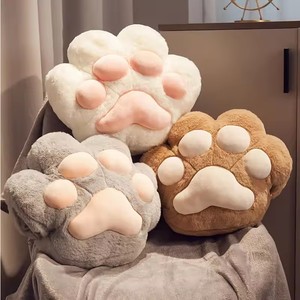 Almohada de Felpa con Diseño de Pata de Gato HY2, Manta para Siesta en la Oficina, Manta para Aire Acondicionado, Tres en Uno - Product Image 6