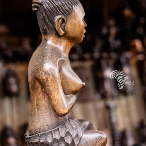 RENART AFRIKAN Congo DR Escultura de figura masculina tallada a mano en madera, arte tribal intrincado, decoración para el hogar - Product Image 1