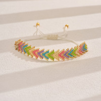 Bracelet artisanal en perles Miyuki Delica - Motif arc-en-ciel bohème fleur flèche - Bracelet ajustable pour femme - Grossiste en bijoux