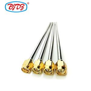 <span class=keywords><strong>C</strong></span>âbles en queue de cochon RF à bas prix d'usine Assemblage de <span class=keywords><strong>c</strong></span>âble dénudé à extrémité libre mâle SMA 0.141 Sondes en acier semi-rigide RG402 PTFE isolé - Product Image 3