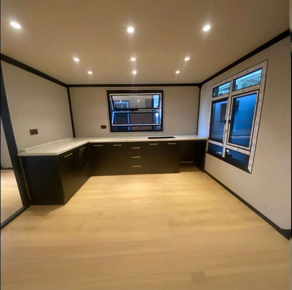 30/40ft Luxury 3-Bedroom Expandable Container Home - view 6