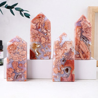 KINDFULL CRYSTAL Nouvelle Tour Énergétique en Agate Géode Rose Polie, Artisanat en Cristal pour la Méditation, Décoration Intérieure et Cadeau