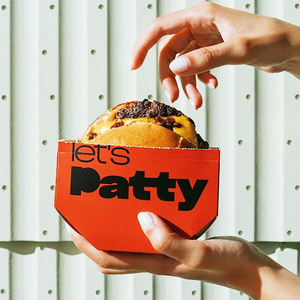 Hộp sóng Burger phát minh lại bao bì Burger với thiết kế táo bạo & tinh tế chức năng - Product Image 1