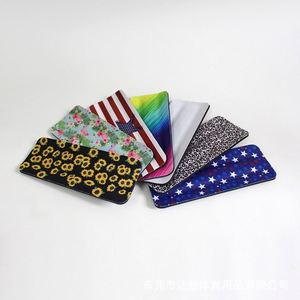 Porta Latas de Cerveza de Neopreno Aislado, Impermeable y Ecológico de 12 oz, Personalizado con Impresión por Sublimación - Product Image 4