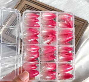 144 faux ongles à presser pour la Saint-Valentin, rose dégradé, forme amande moyenne, chrome miroir, faux ongles ombrés rose, pointes d'ongles artificielles pour femmes - Product Image 1