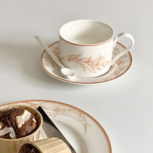 Ensemble tasse à café et soucoupe en céramique 'As Slow As Ever', style campagnard français 'Lily of Valley', <span class=keywords><strong>assiette</strong></span> à gâteau de luxe léger, tasses vintage de niche - Product Image 3