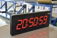 Temporizador Deportivo LED Personalizado y Reloj de Cuenta Regresiva para Maratón, Reloj Digital con Pantalla Sincronizada NTP, Resistente al Agua para Exteriores