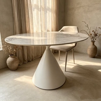 Table à manger en bois massif en promotion pour 4-6 personnes, design moderne de luxe avec plateau en pierre frittée
