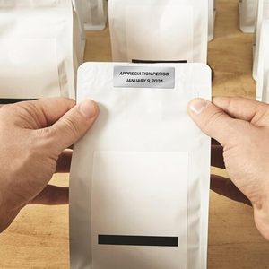 Etiqueta PET Mate Personalizada de <span class=keywords><strong>2x1</strong></span> Pulgadas, 50mmx25mm, Autoadhesiva, de Papel PET Plateado, Etiqueta de Poliéster Plateada de 50x25 - Product Image 6