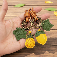 Porte-clés en cuir PU personnalisable, style vintage, avec corde en cuir de vachette, motif fruit, dessin animé mignon, anneau en plastique, pendentif de sac, cadeau pour voiture