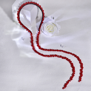 YouLaPan <span class=keywords><strong>Elegante</strong></span> Fascia per Capelli con Cristalli per Donne, Accessorio per Capelli Rosso Scintillante con Perline, Adatto per Acconciature da <span class=keywords><strong>Sposa</strong></span> YXA292 - Product Image 4