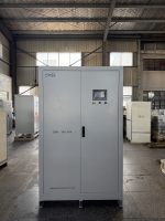 Régulateur de tension automatique (AVR) triphasé 500 kVA à servomoteur 220 V/380 V/400 V CA 50 Hz