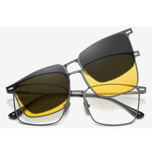Gafas de <span class=keywords><strong>sol</strong></span> <span class=keywords><strong>con</strong></span> logotipo de metal de transferencia personalizada <span class=keywords><strong>con</strong></span> clip de luz azul naranja Bloqueo de <span class=keywords><strong>lentes</strong></span> Tac 3 Gafas magnéticas - Product Image 1