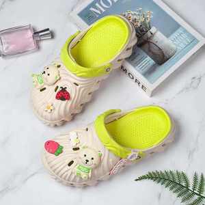 รองเท้าแตะลายการ์ตูนสีชมพูสำหรับผู้หญิง รองเท้าแตะชายหาดน้ำหนักเบา พื้นนุ่ม ใส่ได้ทุกฤดูกาล QN-1853 - Product Image 4