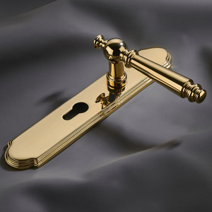 Maniglia per Porta in Ottone Massiccio Spazzolato con Serratura, Set Completo per Porte Interne in Legno, Colore Oro - Product Image 1