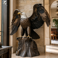 Statue d'aigle en bronze, sculpture artisanale en métal, taille réelle, décoration d'oiseau faite sur mesure pour villa, hall d'hôtel, entrée de jardin