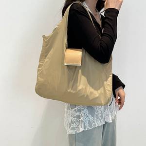 BESTELLA Nylon di <span class=keywords><strong>grande</strong></span> capacità portatile stile Vintage Shopping <span class=keywords><strong>borsa</strong></span> <span class=keywords><strong>a</strong></span> <span class=keywords><strong>tracolla</strong></span> con portachiavi ciondolo all'ingrosso per le donne - Product Image 4