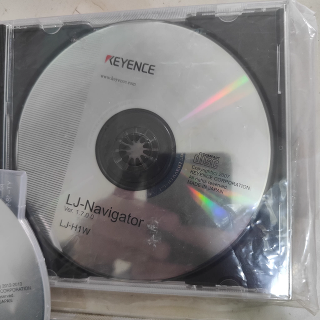 KEYENCE LJ-H1W High Precision 2D Laser Displacement Sensor LJ-G5000 Series LJ Navigator LJ H1W
