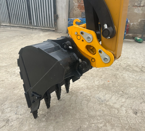 Mini-excavatrice sur chenilles Sany 35U d'occasion, 3,5 tonnes, avec accessoire de démolition à grappin - Product Image 6