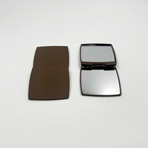 Nhỏ gọn Túi mỹ phẩm gương sô cô la hình vuông với 2 bên cảm ứng mềm mại sơn cá nhân trang điểm tính năng - Product Image 6