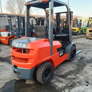 Utilisé pour le chariot élévateur diesel FGZN 30, 3 mètres, capacité de charge de 3 tonnes, modèle 2023 - Product Image 6