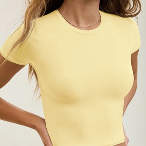 2025 Summer Female Casual Short Sleeve Plain <b>Crop</b> <b>Top</b> Women Tees Custom t Shirt - Product Image 3