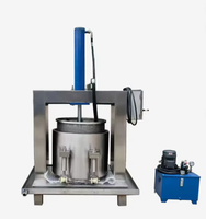 Hydraulische fruitpersmachine, twee modellen: enkel- en dubbeltank