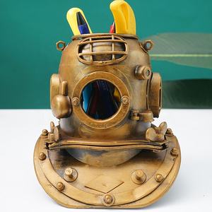 धातु डाइविंग हैड मॉडल रेट्रो हैट मॉडल मूर्ति पेंसिल कप प्राचीन कालीन पेन कंटेनर धारक घर कार्यालय सजावट - Product Image 6