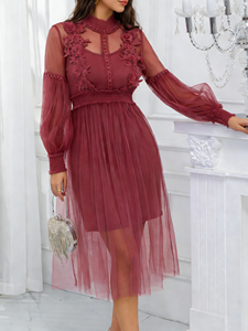 เดรสลำลองทรงเอไลน์สีแดงสไตล์ฝรั่งเศส ไซส์พลัส แต่งลูกไม้ แขนทรงโคม เอวธรรมชาติ ความยาวระดับชา เหมาะสำหรับฤดูร้อน - Product Image 1