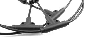 Conector en Y para Paneles Solares PV004-XT1 MATRIX, 1000V 30A, Carcasa de PC con Clasificación IP67 y Certificación para Sistemas de Energía Solar - Product Image 4