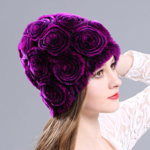 Gorro de Invierno para Mujer, Cálido, de Piel de Conejo, Ajustable, Diseño sin Borde, Moderno y Elegante, Disponible para Venta al Por Mayor - Product Image 2