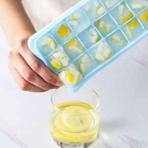 Bandeja de hielo de silicona de grado alimenticio, molde creativo para hacer hielo con tapa, congelación rápida, fácil desmolde, caja de cubitos de hielo para refrigerador - Product Image 5