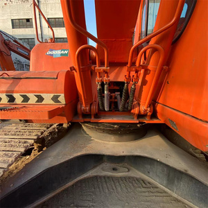 Excavatrice Doosan Dh220lc 7 d'occasion, engin de construction, couleur orange, type chenillé, équipement lourd, 19800 kg, 0-2000 heures, origine Anhui - Product Image 5