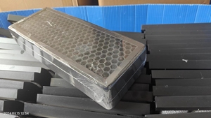 Usine personnaliser G4 F7 EPM1 filtre à air pour les unités de ventilateur de Ventilation admission d'échappement avec <span class=keywords><strong>charbon</strong></span> <span class=keywords><strong>actif</strong></span> en nid d'abeille KMnO4 - Product Image 4
