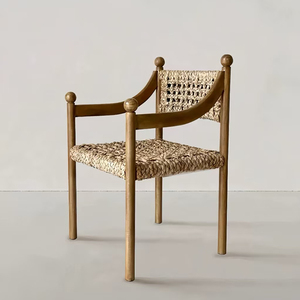 Muebles de comedor Wabi-sabi de estilo de granja francesa Sillón Pablo de madera maciza Asiento de algas marinas nativas tejidas a mano - Product Image 1