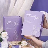 Boîte-cadeau de livre de ruban violet de qualité supérieure boîte carrée en papier synthétique écologique pour la fête des enseignants boîte-cadeau personnalisable d'anniversaire et de Saint-Valentin